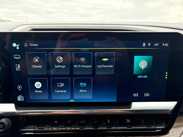 2025 Chevrolet Silverado 1500 LT - Photo 31