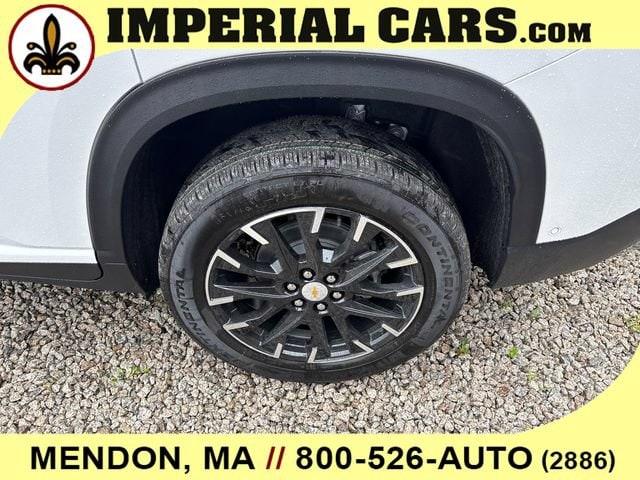 2026 Chevrolet Traverse LT - Photo 8