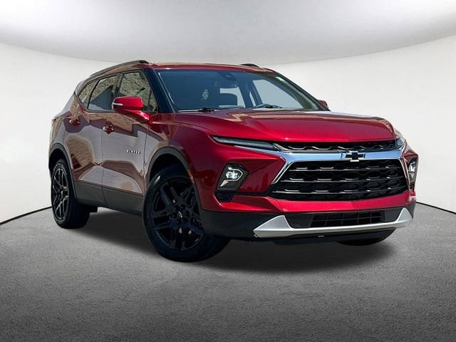 Used 2023 Chevrolet Blazer 3LT with VIN 3GNKBJRS6PS166806 for sale in Mendon, MA