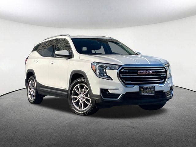 Used 2023 GMC Terrain SLT with VIN 3GKALVEG1PL252419 for sale in Mendon, MA