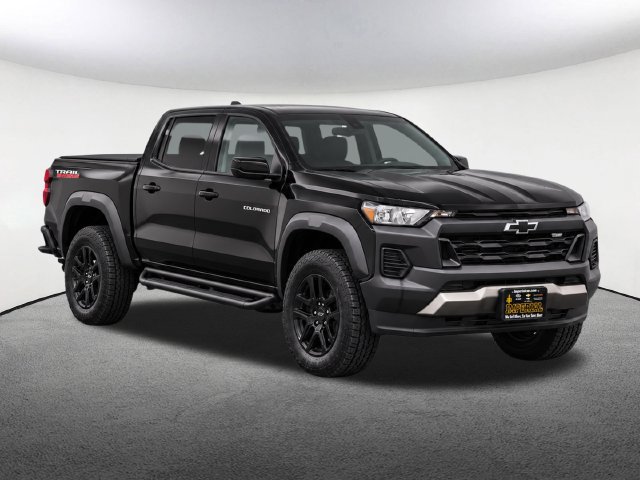 Used 2024 Chevrolet Colorado Trail Boss Truck