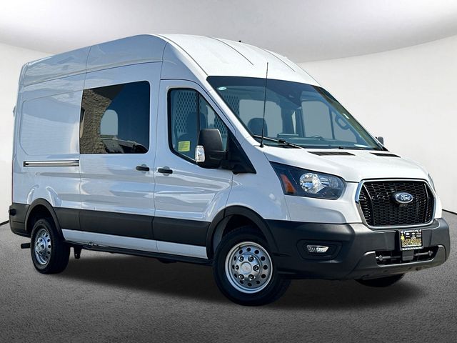 2024 Ford Transit photo 2