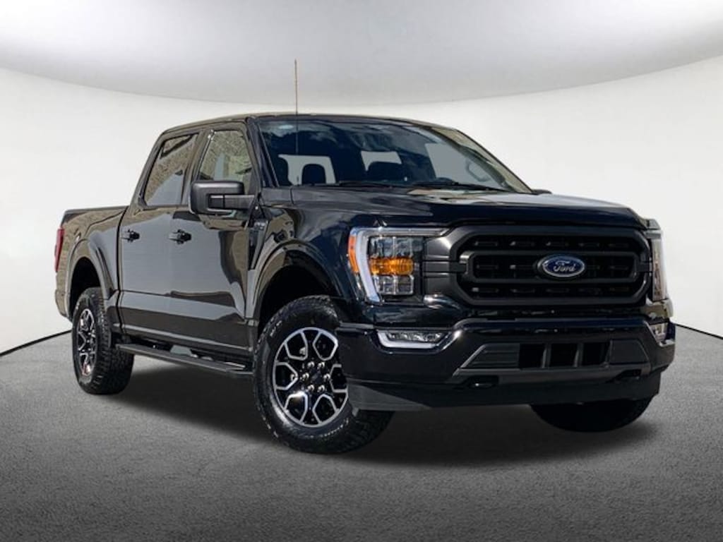 Used 2023 Ford F-150 XLT Truck SuperCrew Cab