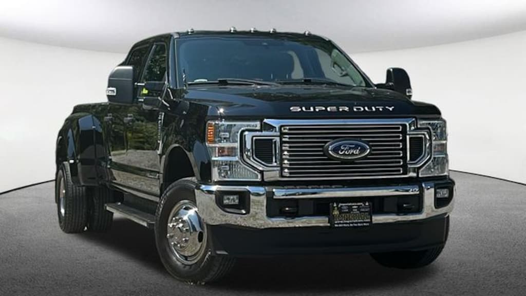 Certified 2022 Ford F-350 XLT Truck Crew Cab