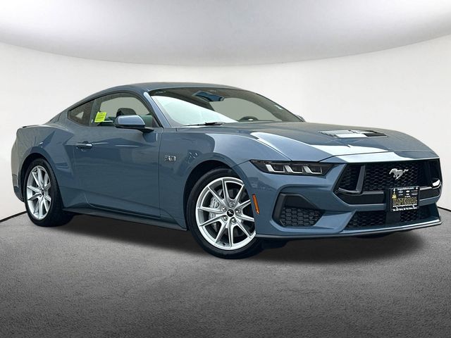 2024 Ford Mustang GT Premium photo 2