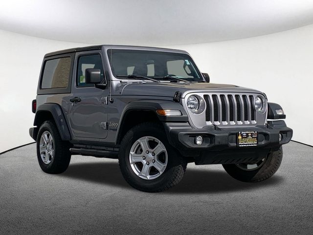 2020 Jeep Wrangler Sport S photo 2
