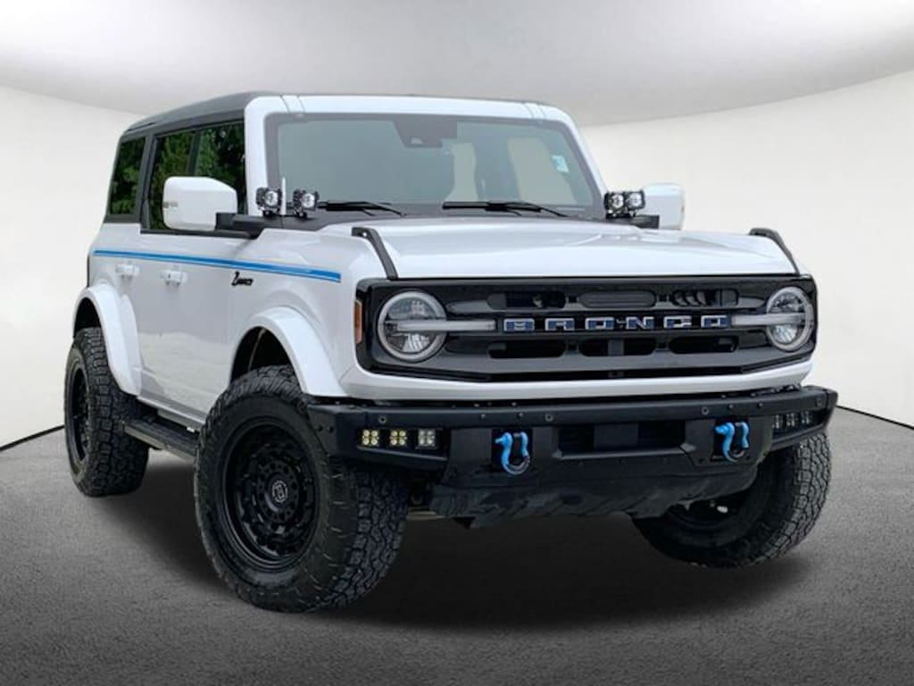 Used 2024 Ford Bronco Outer Banks SUV