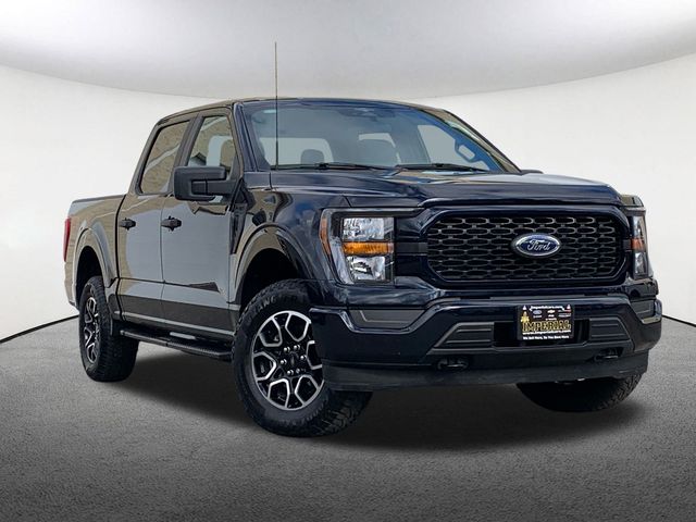 2023 Ford F-150 XL photo 2