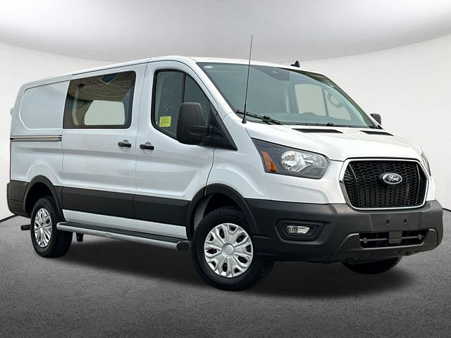 2024 Ford Transit photo 2