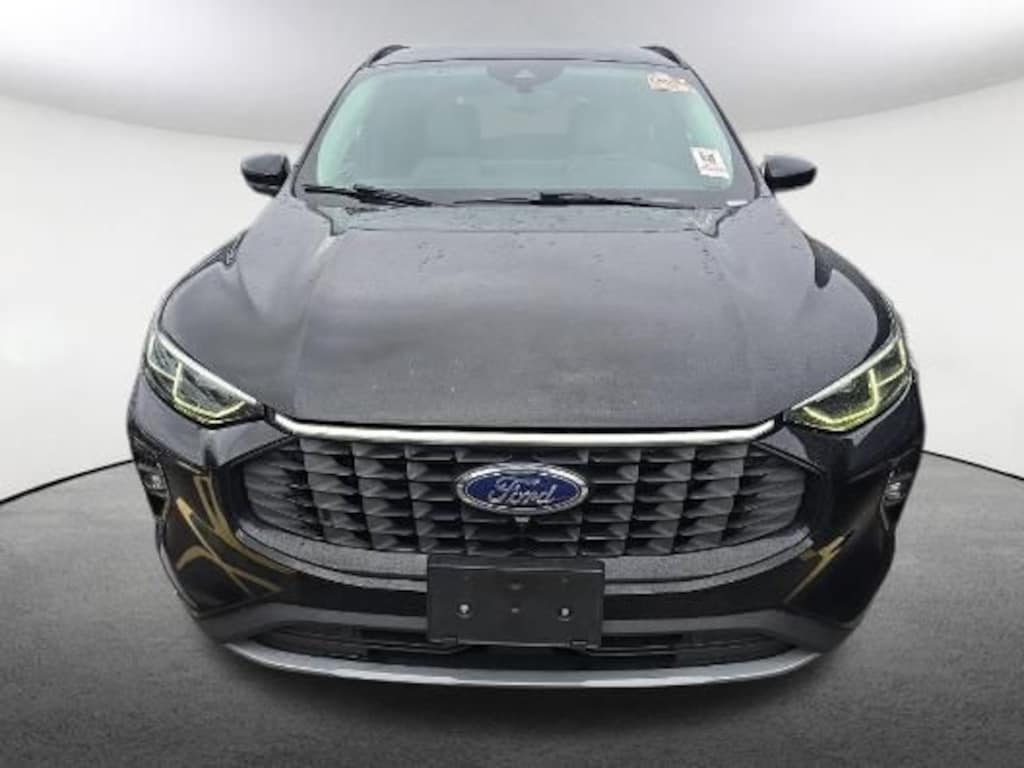 Used 2023 Ford Escape Platinum SUV