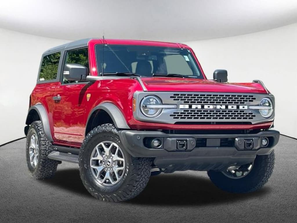 Certified 2025 Ford Bronco Badlands SUV