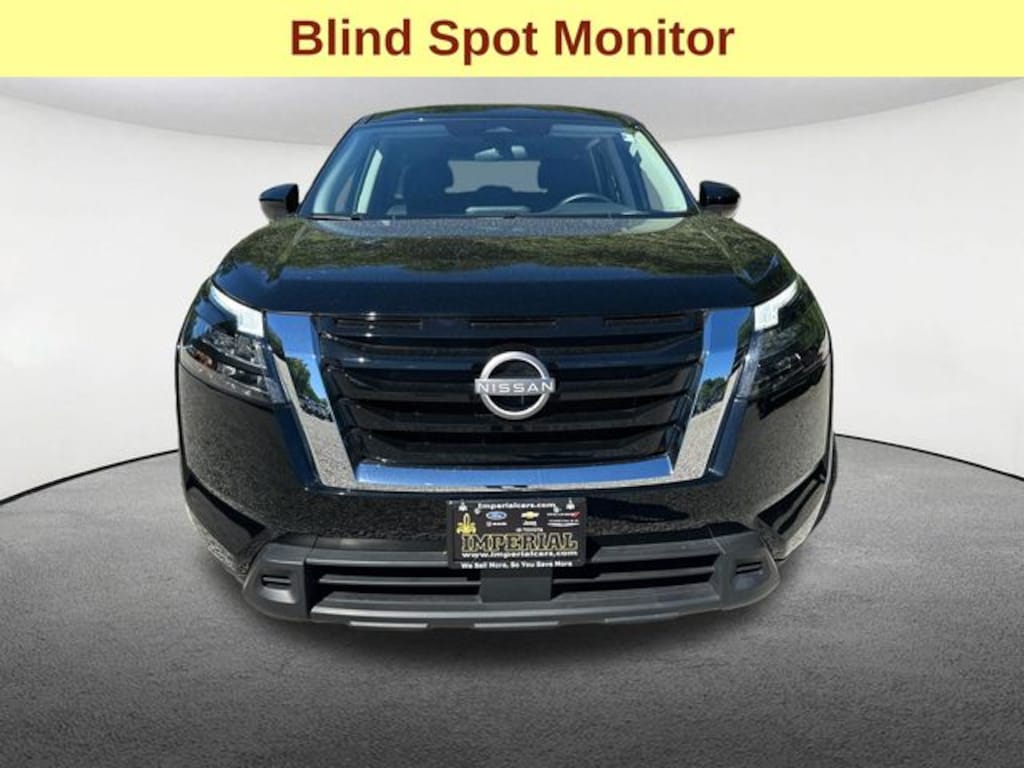 Used 2025 Nissan Pathfinder S SUV