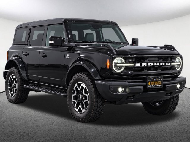 Used 2024 Ford Bronco Outer Banks SUV