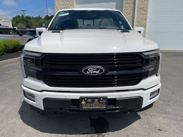 2025 Ford F-150 Platinum photo 3