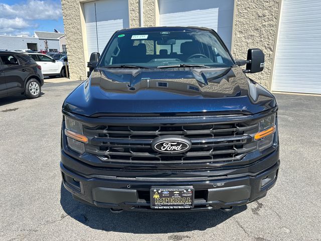 2025 Ford F-150 XLT photo 3