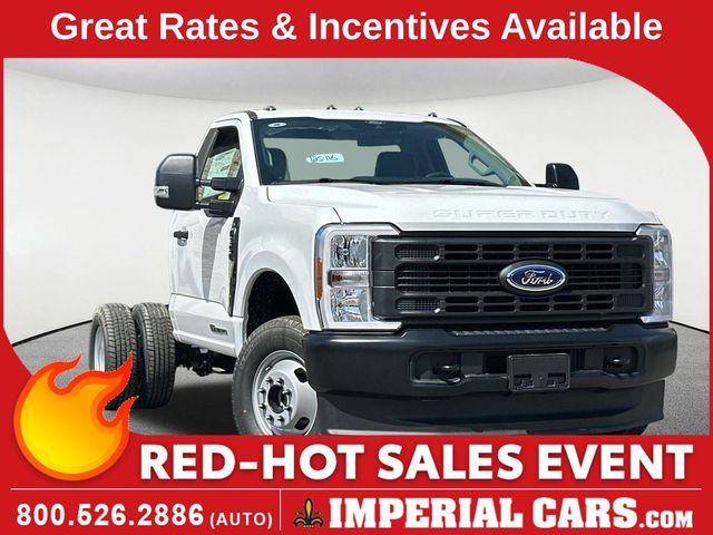 2025 Ford F-350 Chassis Chassis 
