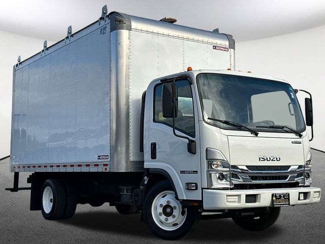 2023 Isuzu NPR photo 2