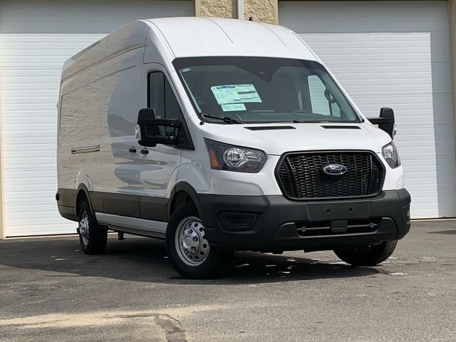 2025 Ford Transit photo 2