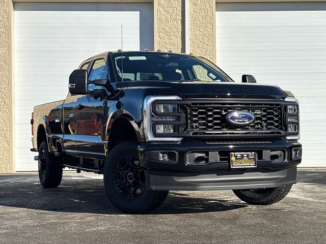 2025 Ford F-250 XL photo 2