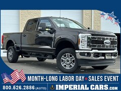2025 Ford F-350 XLT Truck Crew Cab