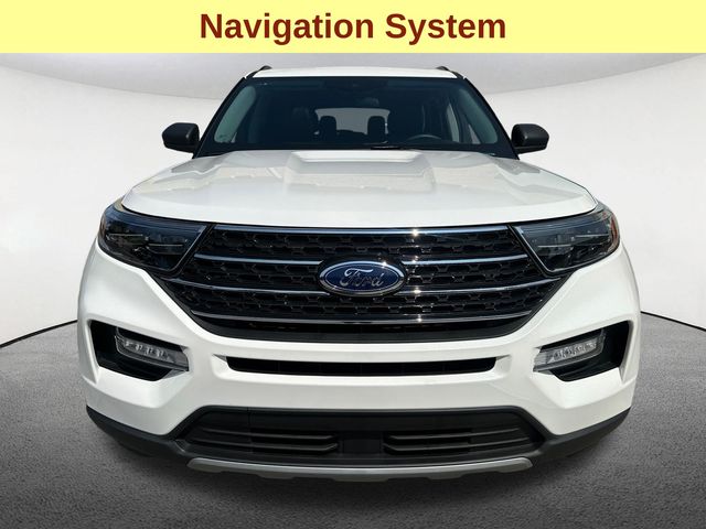 2023 Ford Explorer XLT photo 3