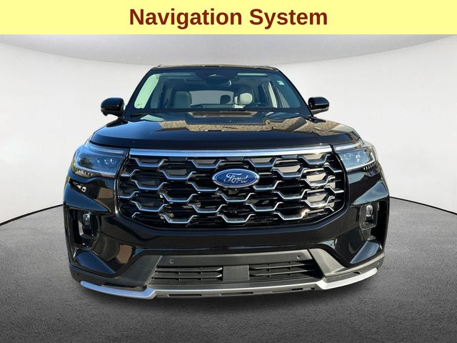 2025 Ford Explorer Platinum photo 2