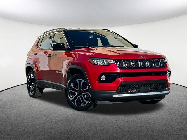 2023 Jeep Compass Limited photo 2