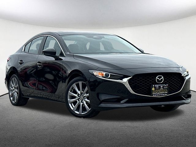 2025 Mazda Mazda3 Sedan 2.5 s Preferred photo 2