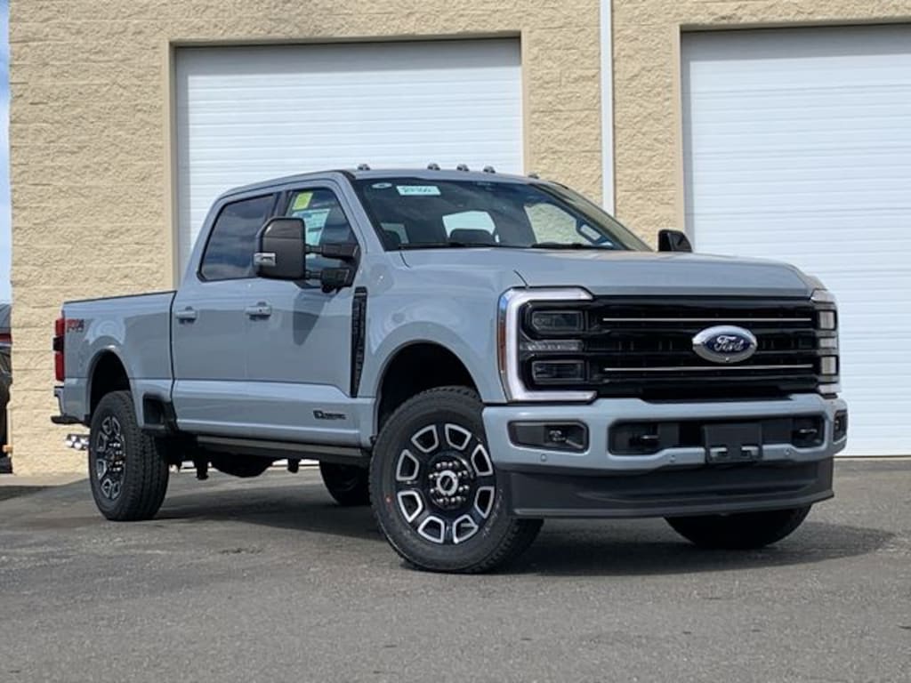 New 2025 Ford F-250 Platinum Truck