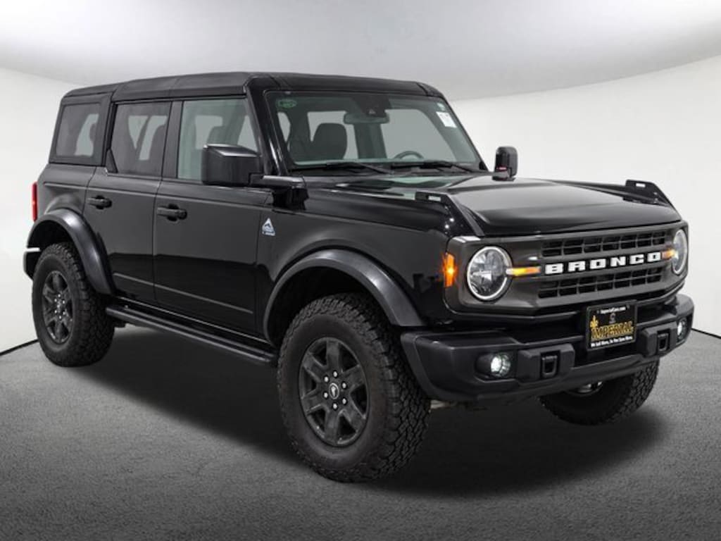 Used 2024 Ford Bronco Black Diamond SUV