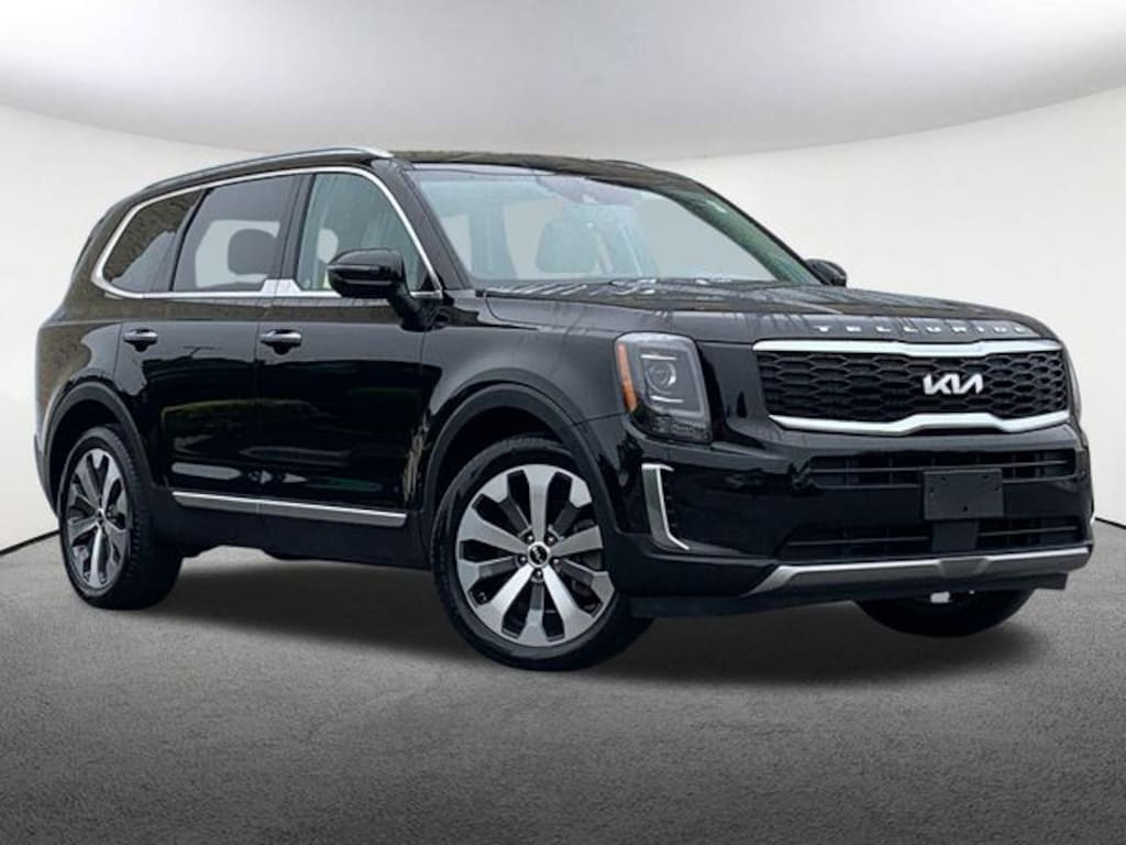 Used 2022 Kia Telluride S SUV