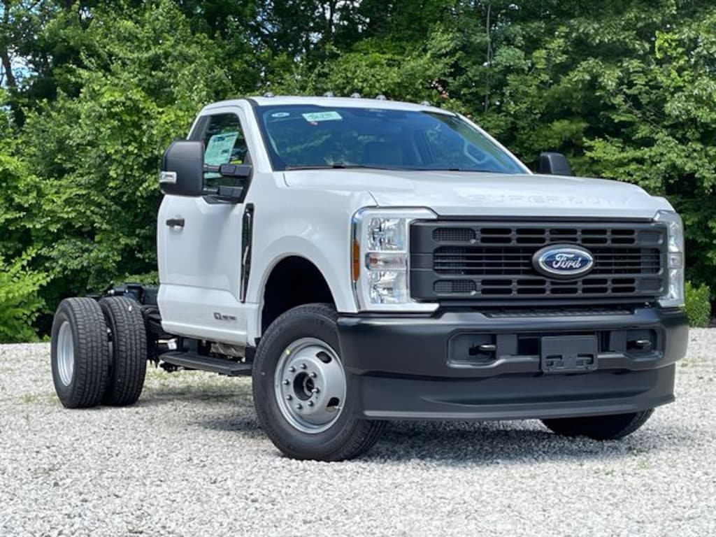 New 2026 Ford F-350SD XL Chassis