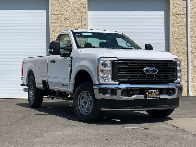 2025 Ford F-250 Truck 