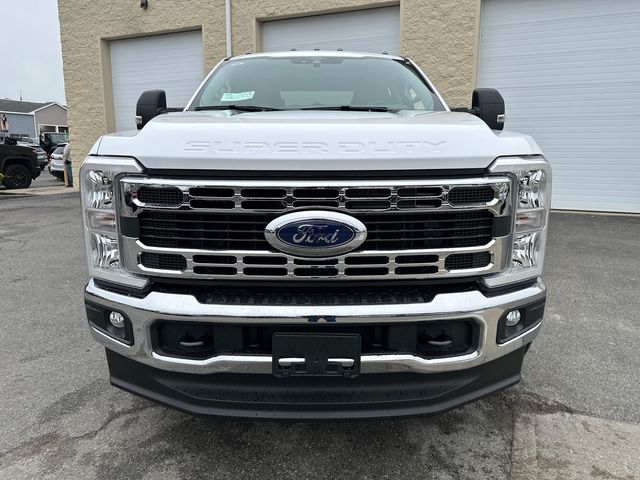 2026 Ford F-250 XLT photo 2