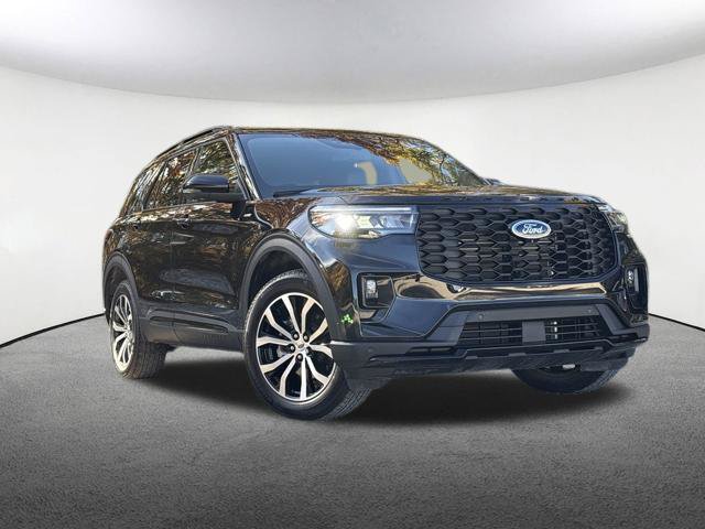 Certified 2025 Ford Explorer ST-Line SUV