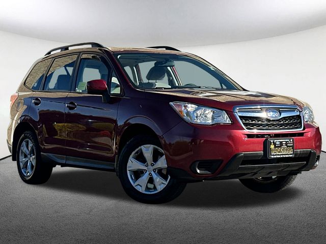 2016 Subaru Forester 2.5i Premium photo 2