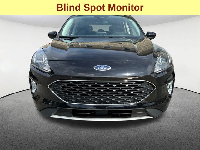 2022 Ford Escape SEL photo 3