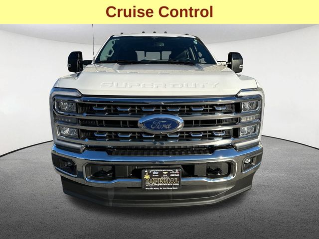 2024 Ford F-350 Lariat photo 2