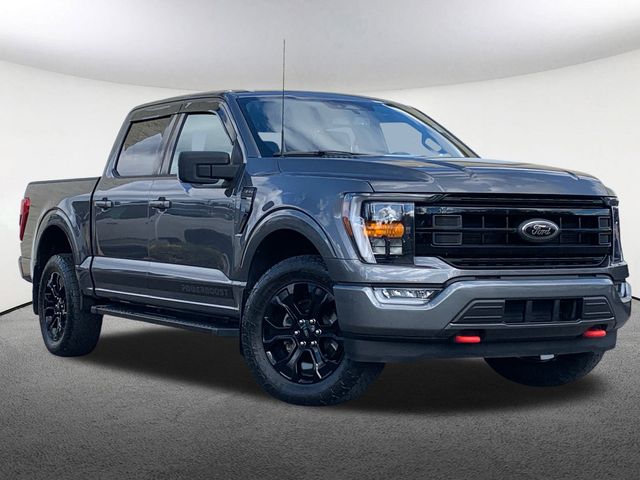 2022 Ford F-150 XLT photo 2