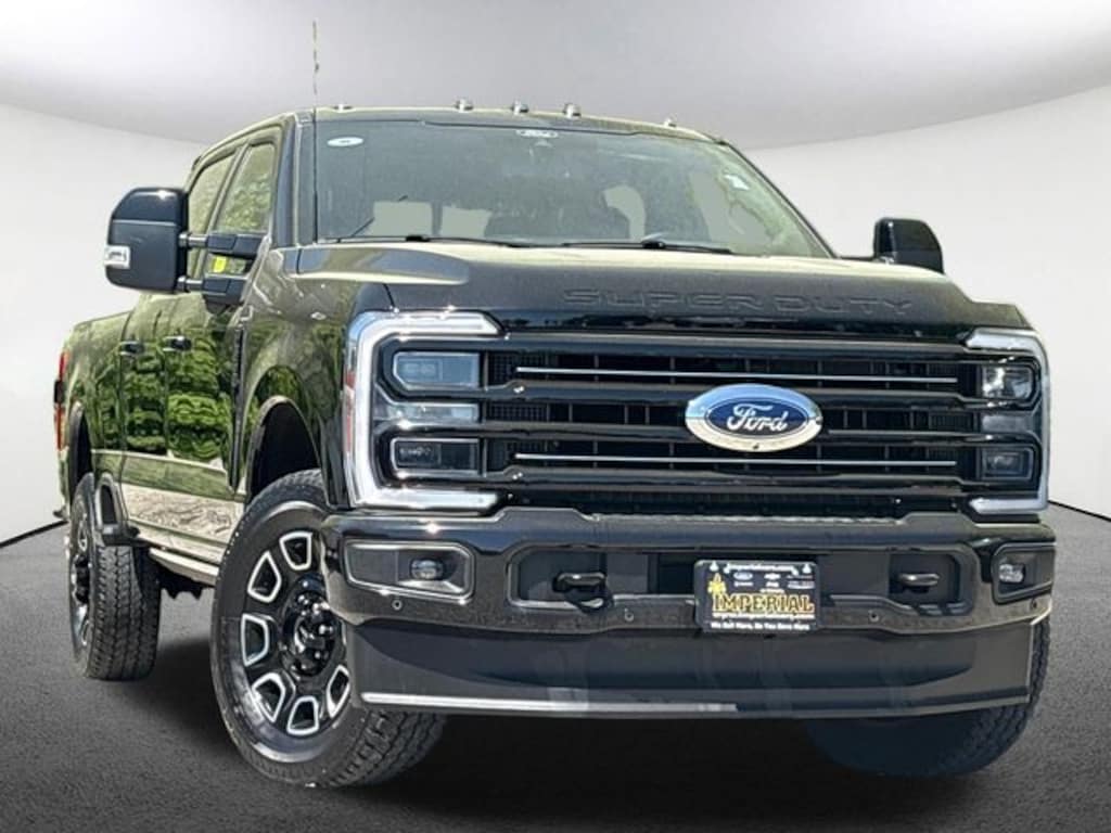 Certified 2025 Ford F-350 Platinum Truck Crew Cab