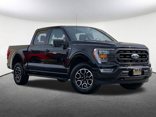 2022 Ford F-150 XLT photo 2