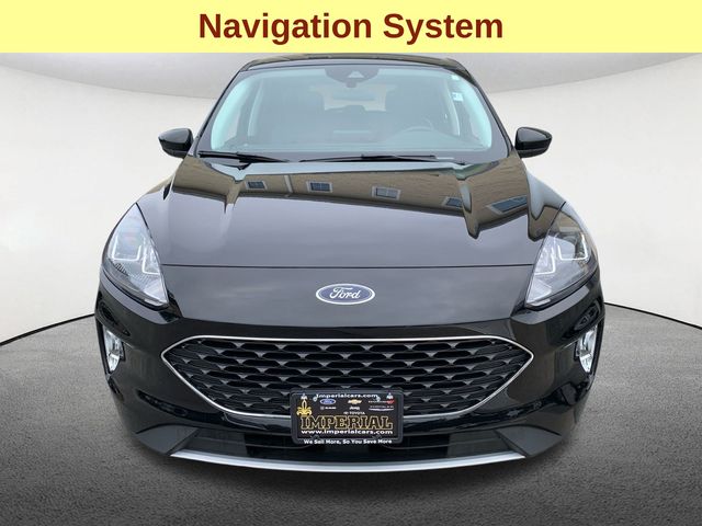 2022 Ford Escape SEL photo 2