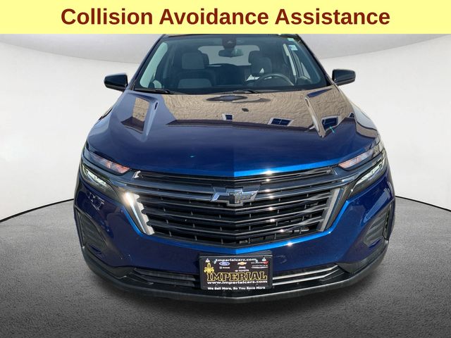 2023 Chevrolet Equinox LS photo 3