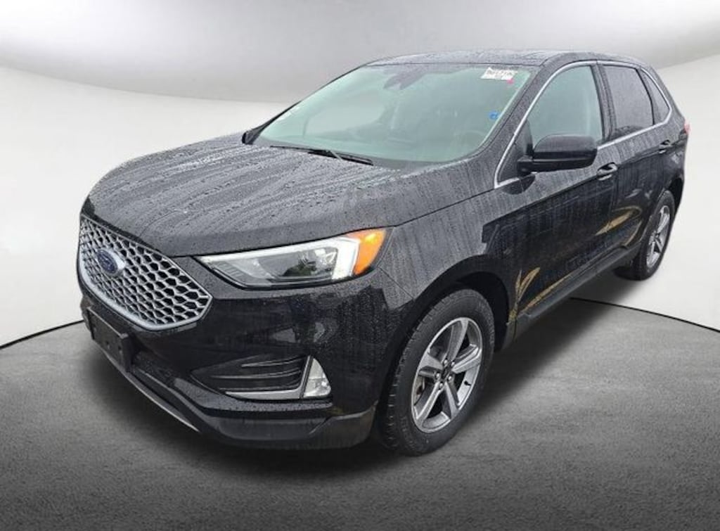 Used 2024 Ford Edge SEL SUV