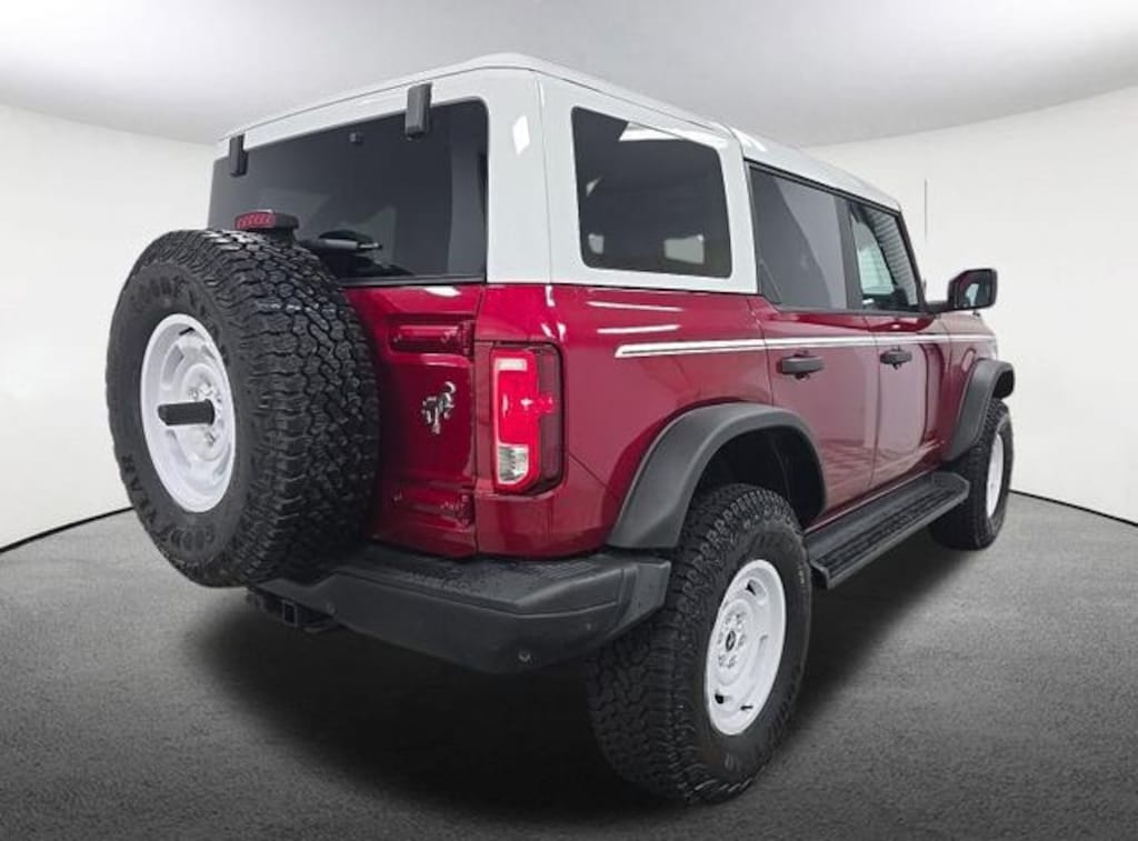 Used 2025 Ford Bronco Heritage Edition SUV
