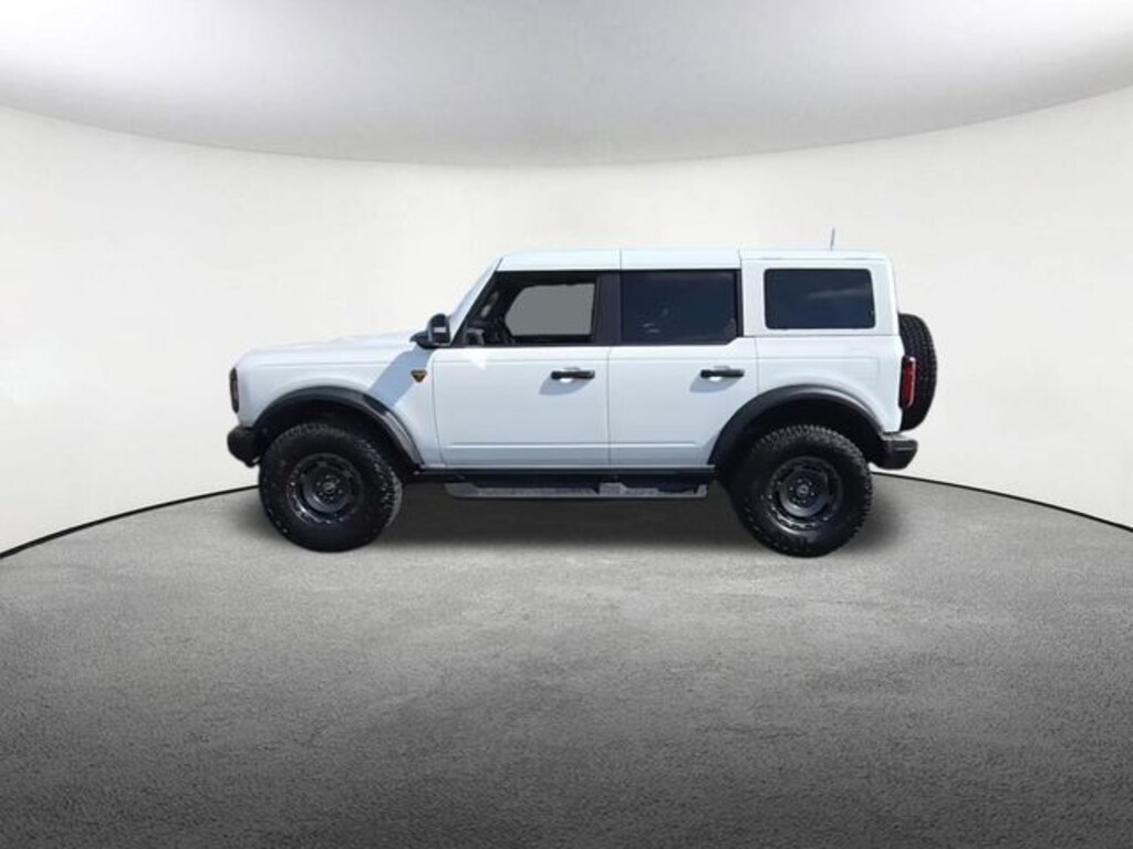 Used 2025 Ford Bronco Badlands SUV