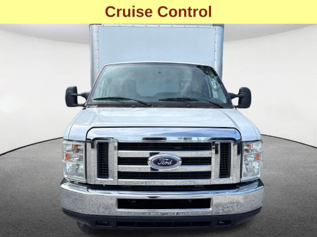 Used 2015 Ford E-350 Cutaway Base Truck