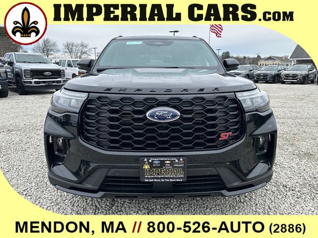 2026 Ford Explorer ST photo 2