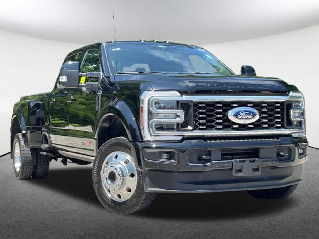 Certified 2025 Ford F-450 Platinum Truck Crew Cab