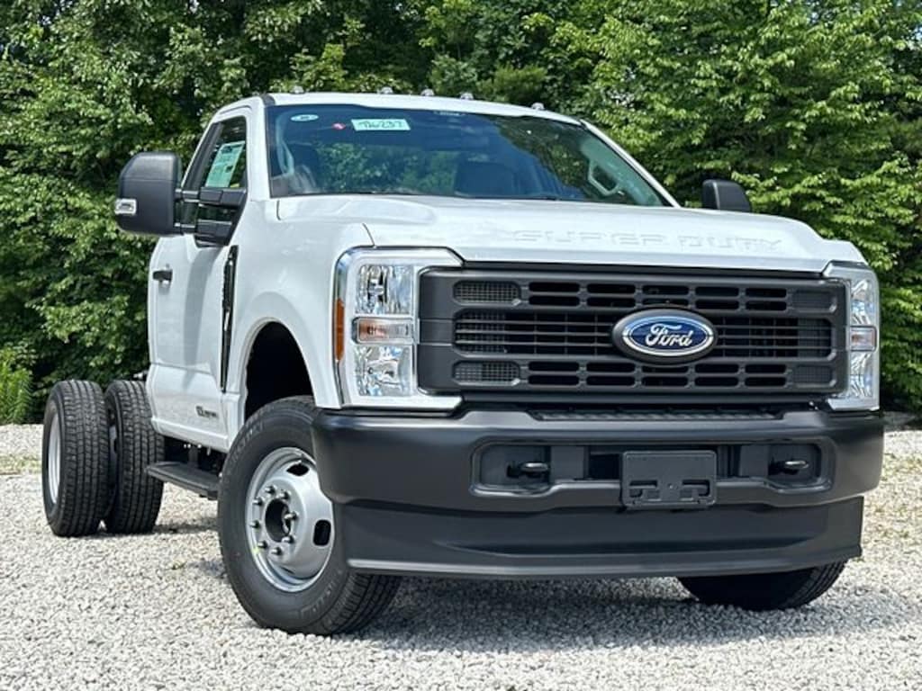 New 2026 Ford F-350SD XL Chassis